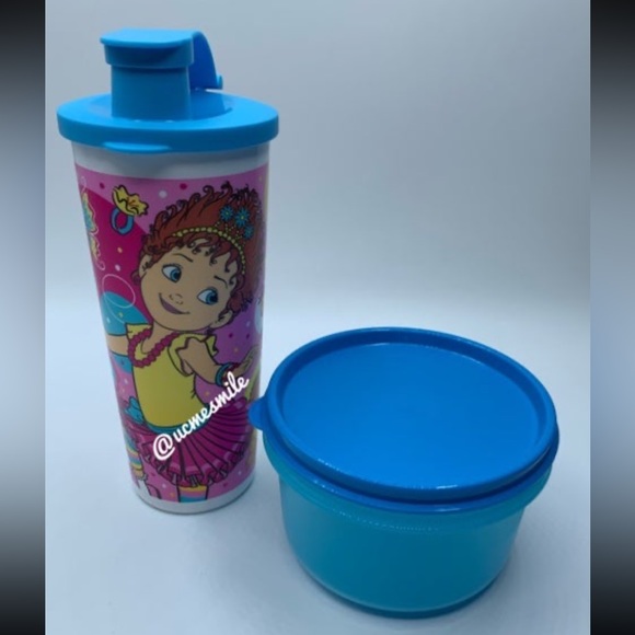 Tupperware Disney Fancy Nancy Lunch Set - Picture 2 of 3